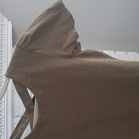 Women's Anthropologie Puffy Sleeve Military Green Open Back Top Blouse Size S - Picture 2 of 13